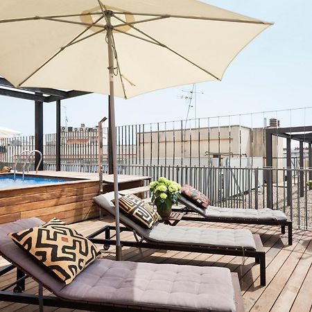 My Space Emirates - Fully Equipped Apartments Near The Beach With Shared Pool Barcelona Exterior foto
