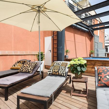 My Space Emirates - Fully Equipped Apartments Near The Beach With Shared Pool Barcelona Exterior foto